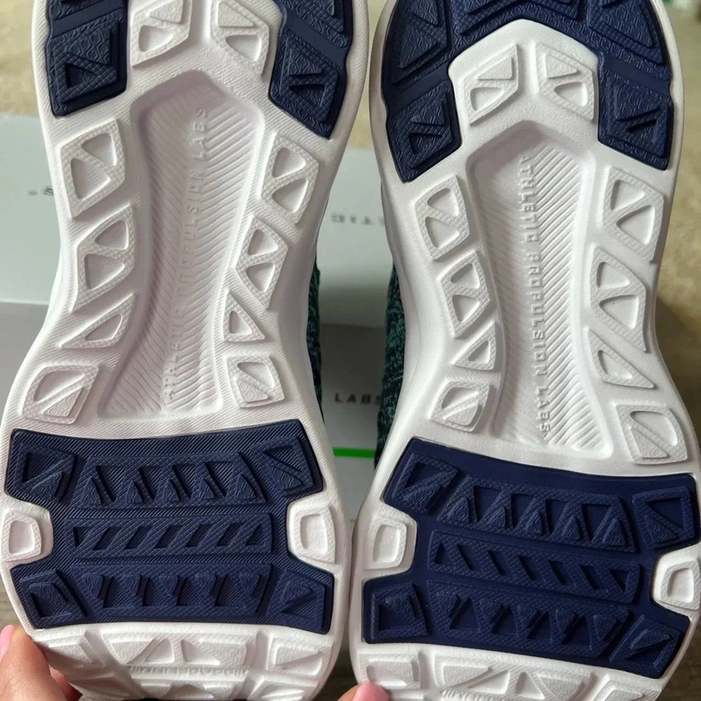 New APL Women’s Sneakers - Picture 3 of 3